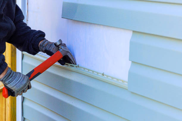 Reliable Emergency Siding Repair contractor in Wood Dale, IL by Creative Siding